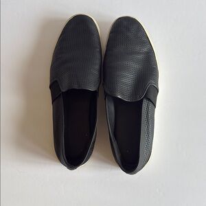 Vince Blair Black Slip-on Size 9